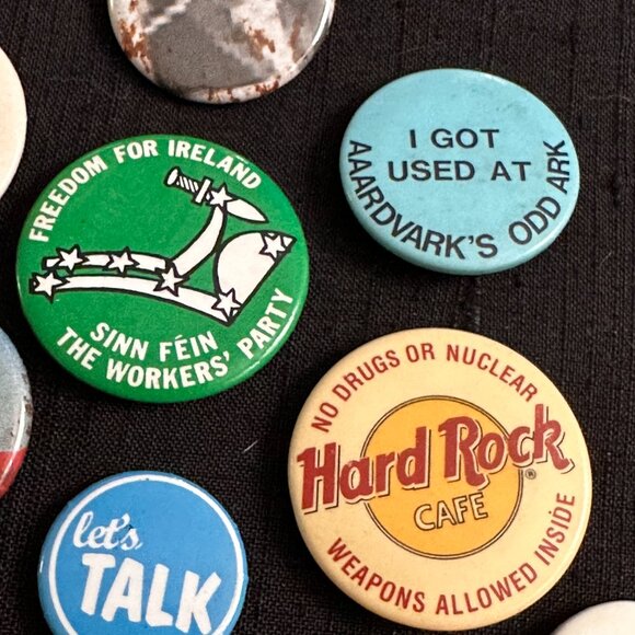 LOT of 16 Vintage Buttons - Rock - Political - Message - Advertising - Picture 6 of 10